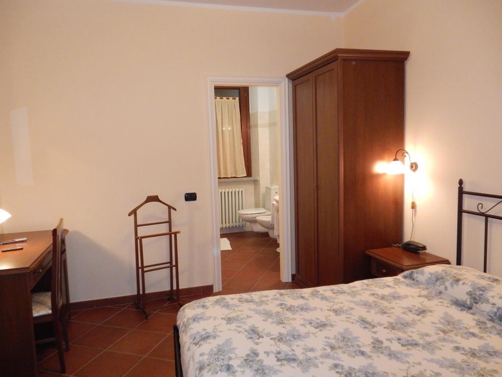 Risthotel Pizzeria Italia Godiasco Pokoj fotografie